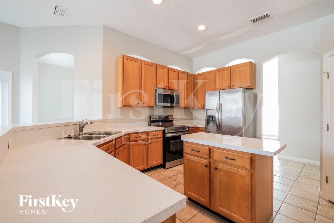 3532 Silver Bluff Blvd - Photo 6 of 15