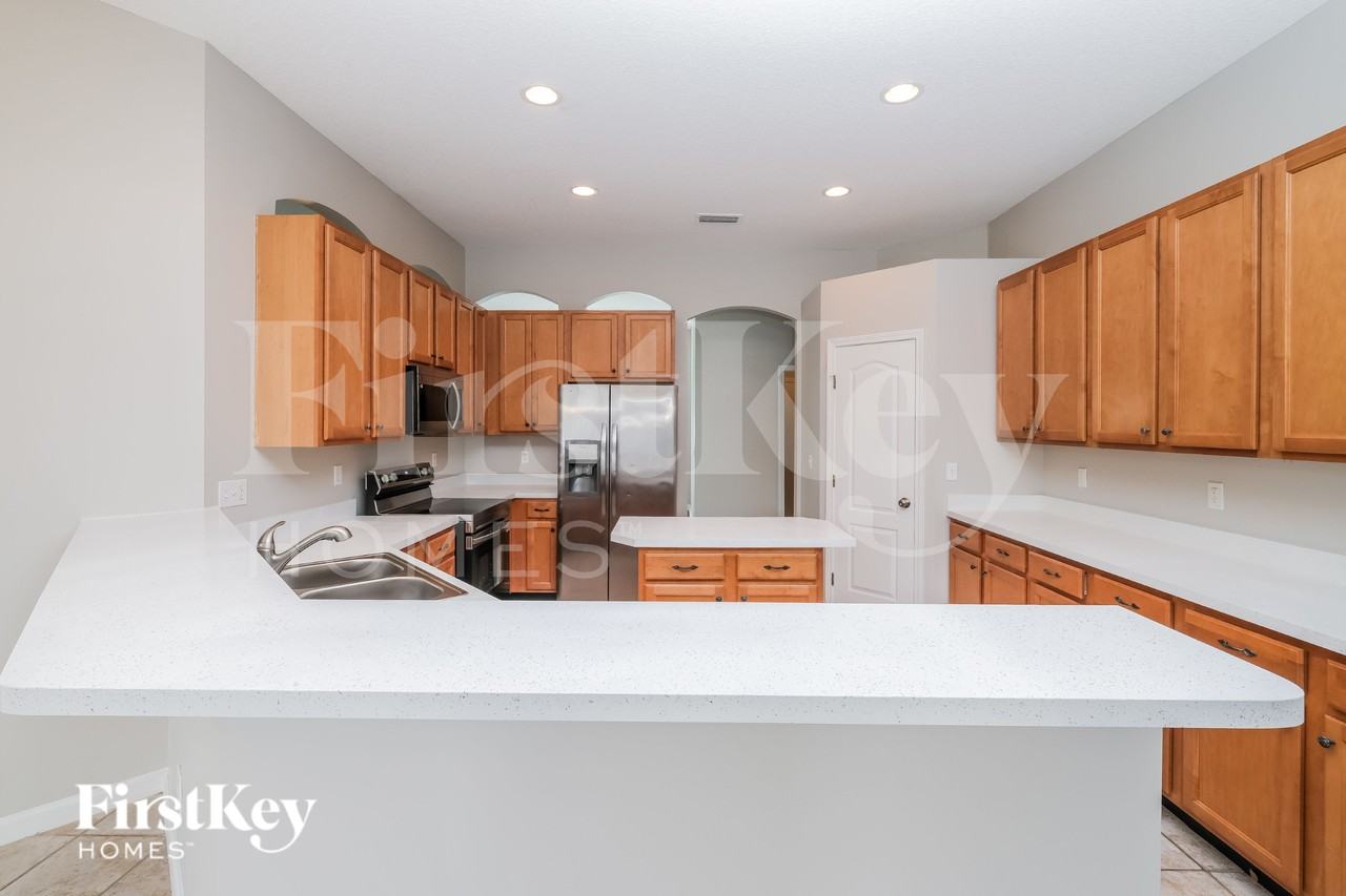 3532 Silver Bluff Blvd - Photo 7 of 15