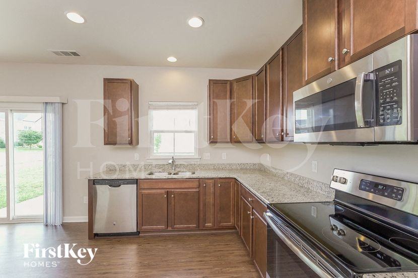 102 Shanache Dr - Photo 6 of 15