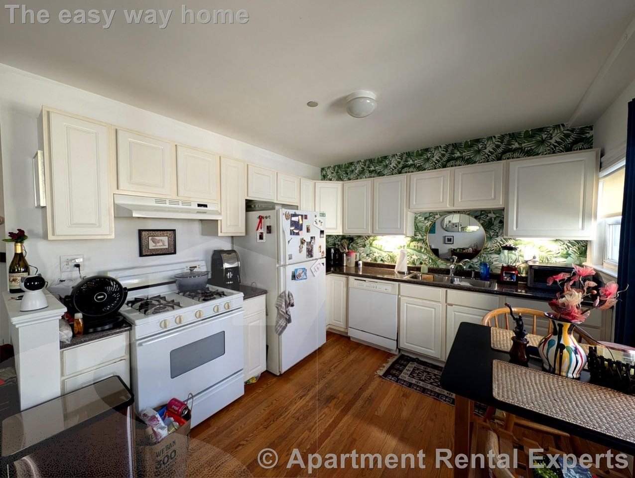 33 Roberts Rd #2R - Photo 2 of 13