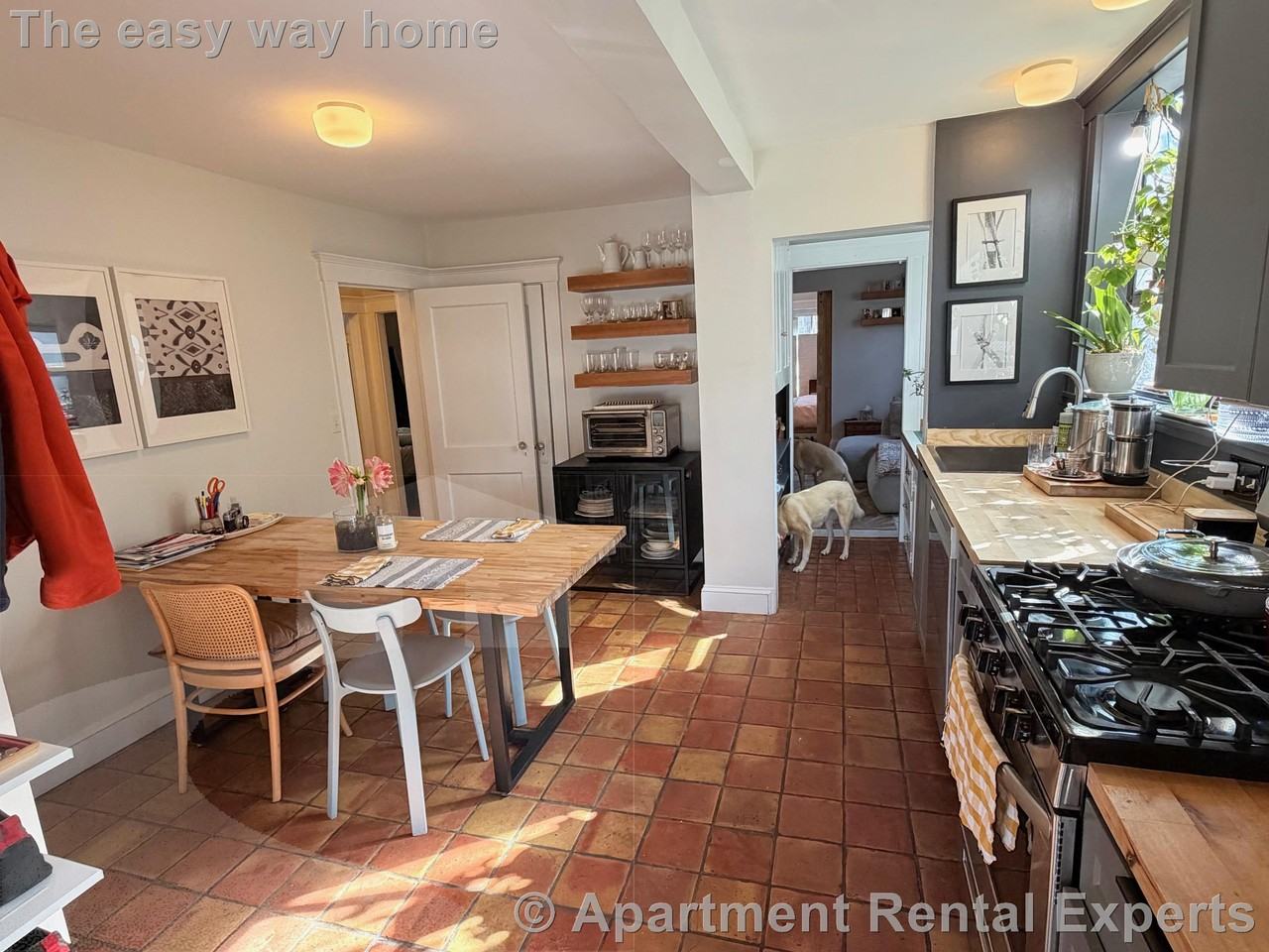 138 Larch Rd - Photo 3 of 19