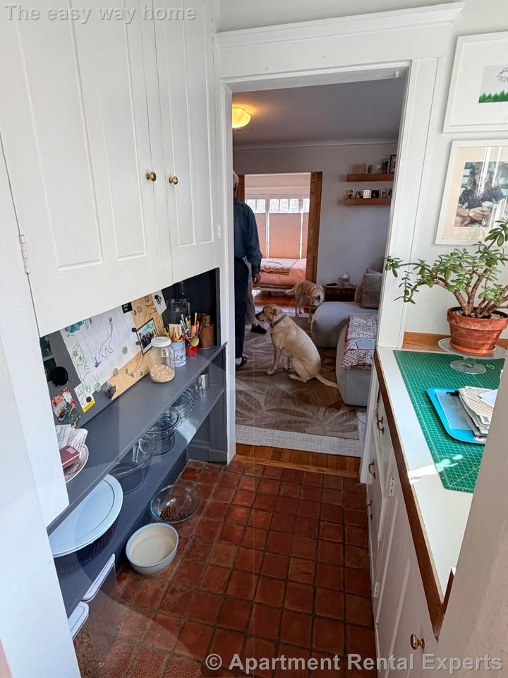 138 Larch Rd - Photo 4 of 19