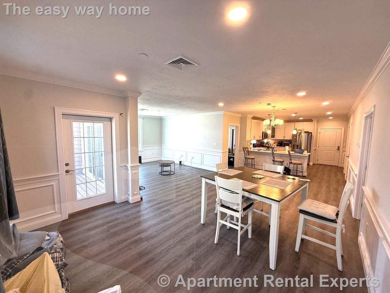 320 Middlesex Ave #D107 - Photo 4 of 17