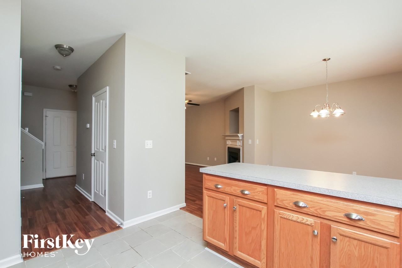 13612 Swinton Rd - Photo 7 of 15