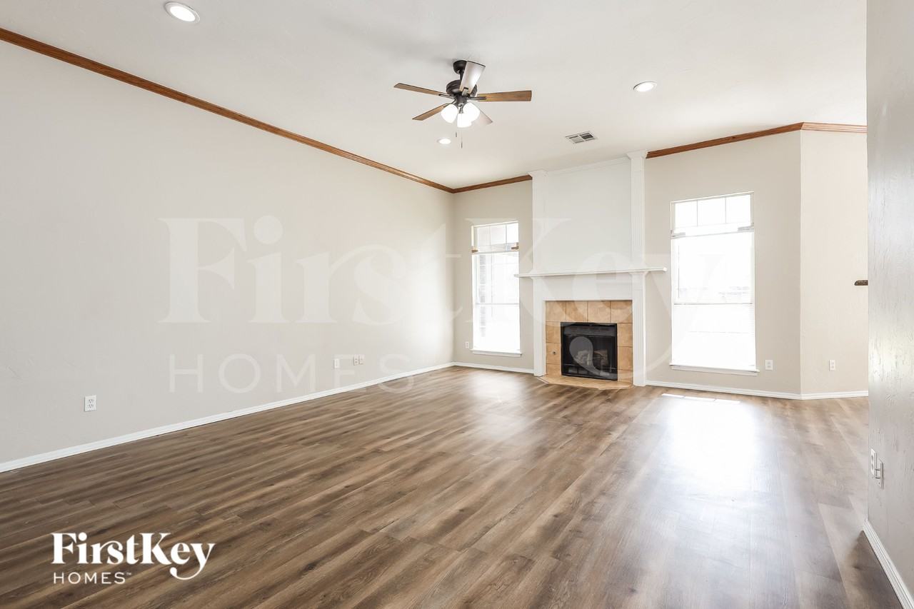 116 Sw 138th St - Photo 3 of 15