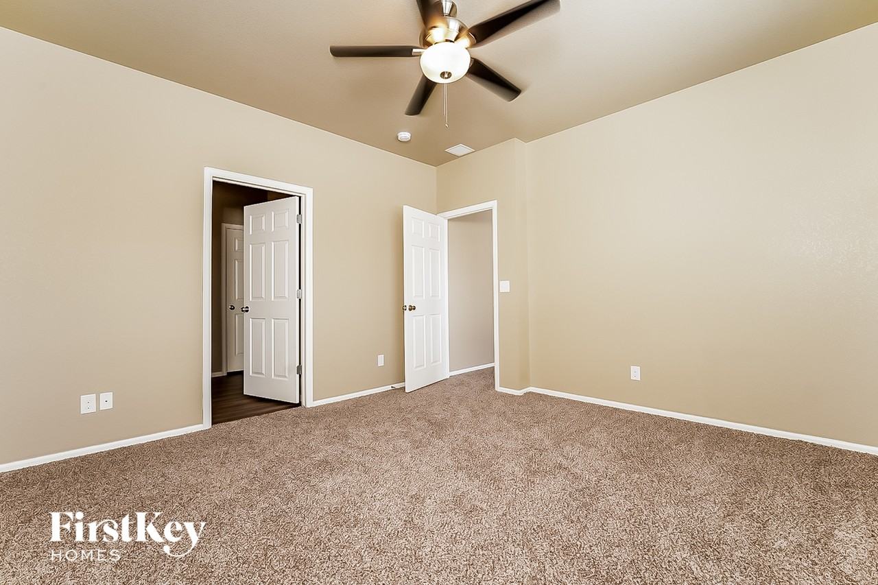 6464 N Ensenada Ct - Photo 6 of 13