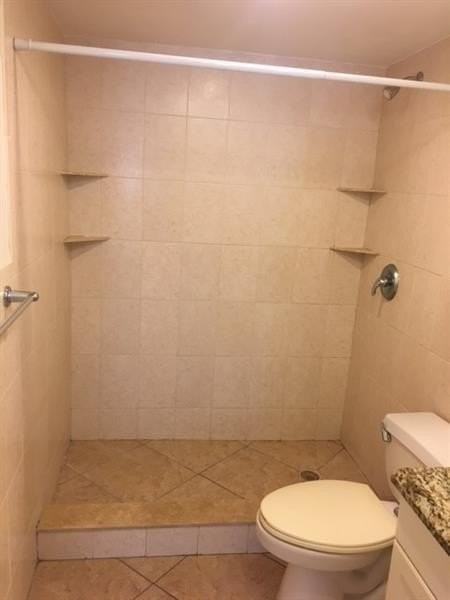 411 Se 8th St #127 - Photo 5 of 11