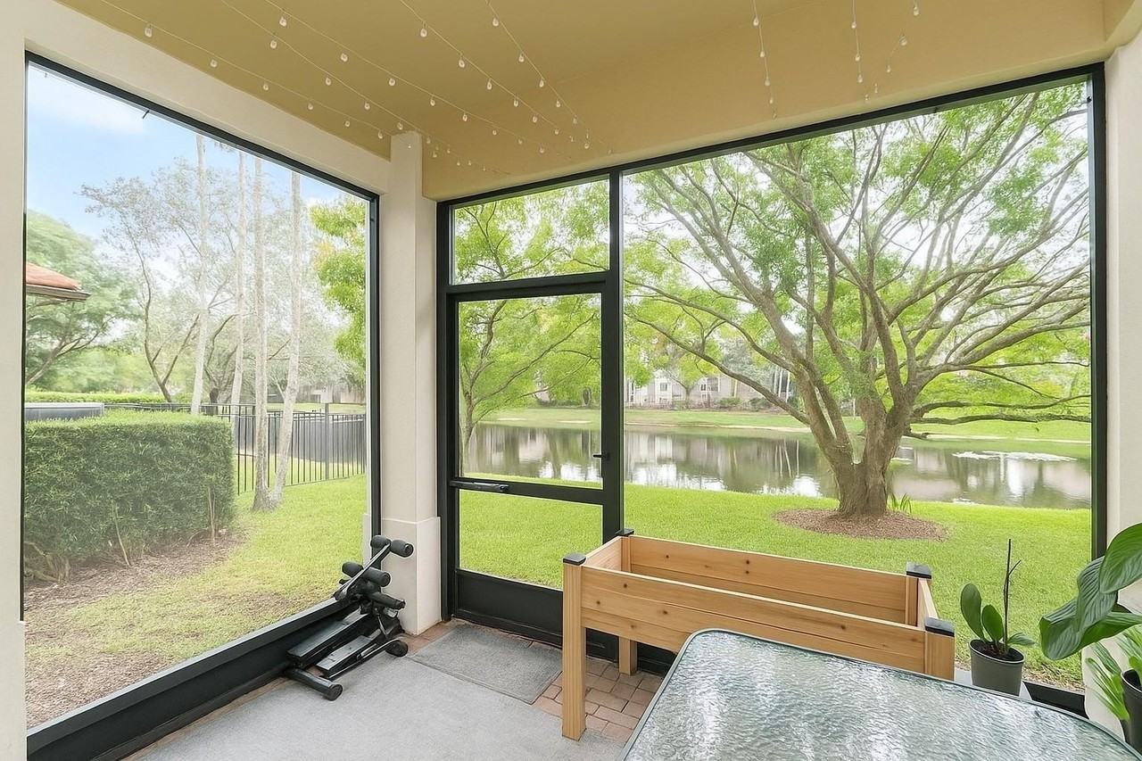 5780 Nw 120th Ave - Photo 3 of 36