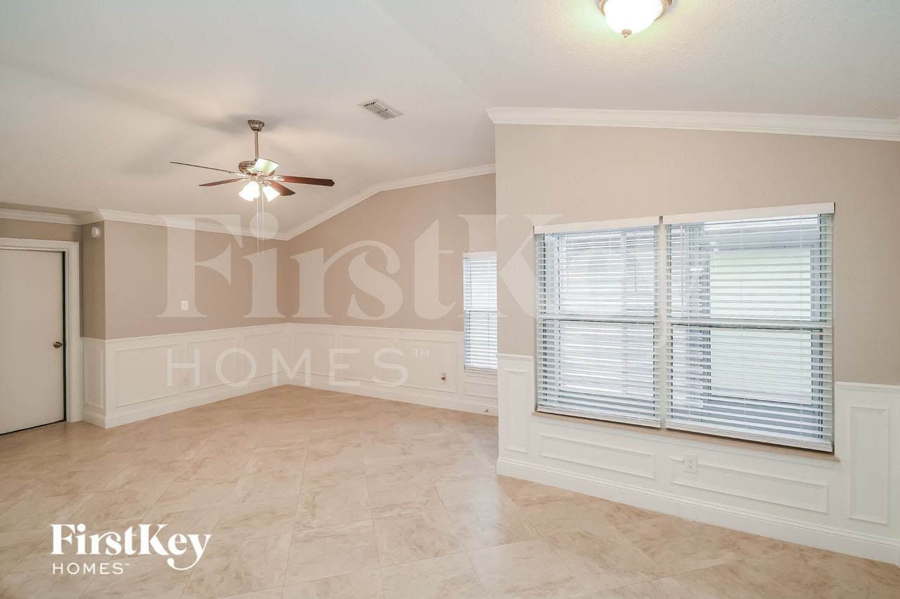 12342 Carriann Cove Trl S - Photo 3 of 15