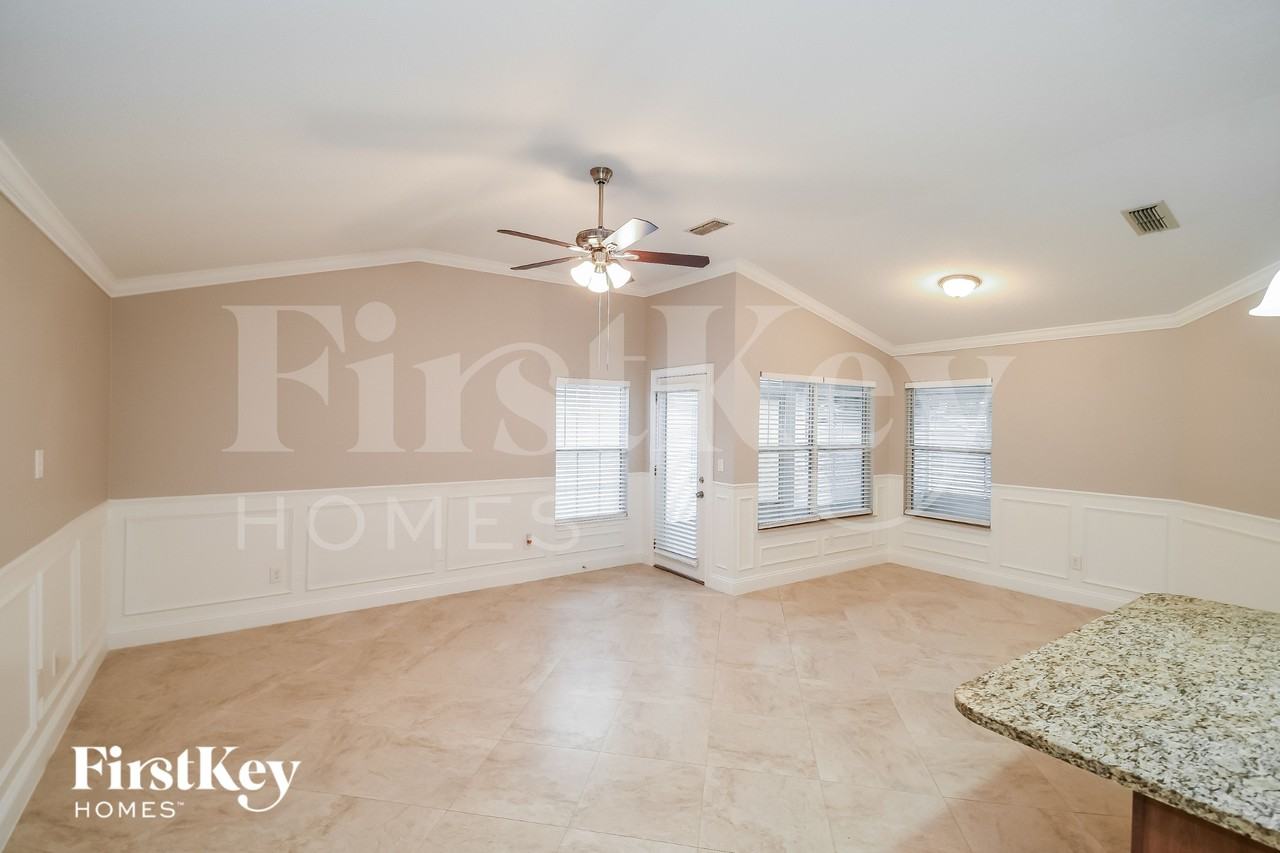 12342 Carriann Cove Trl S - Photo 4 of 15