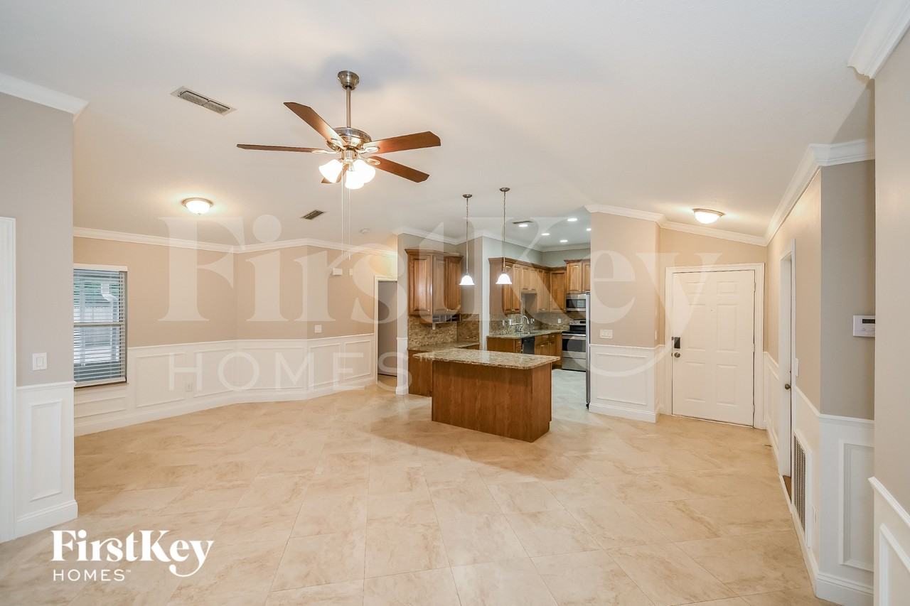 12342 Carriann Cove Trl S - Photo 5 of 15