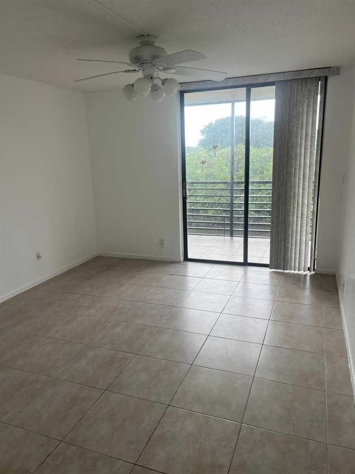 6301 N University Dr #310 - Photo 7 of 19