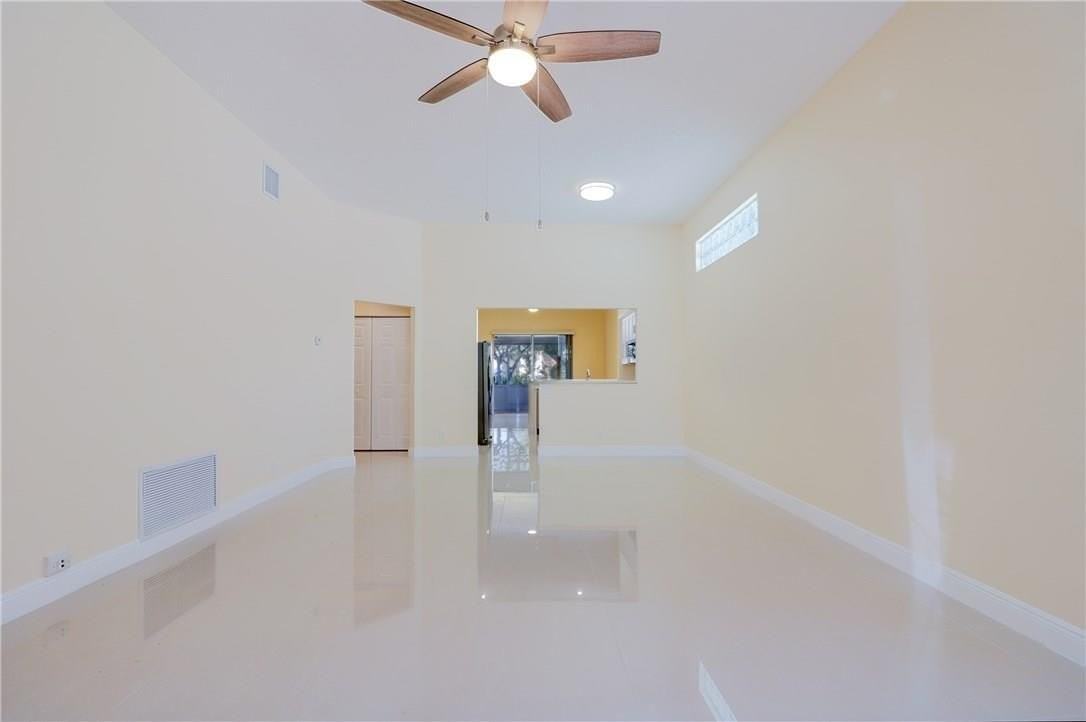 10825 Morningstar Dr - Photo 6 of 22