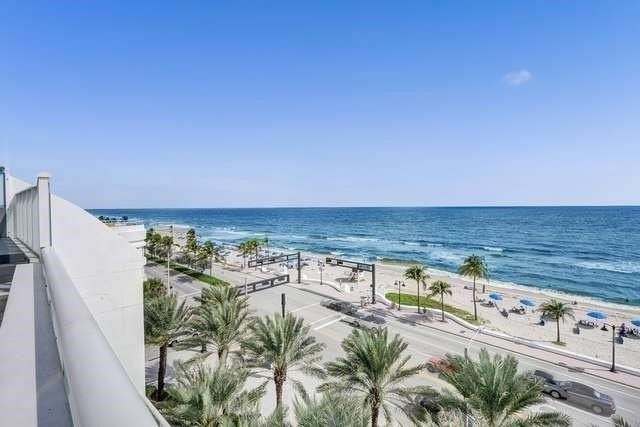 3101 Bayshore Dr Unit 1806 - Photo 5 of 29