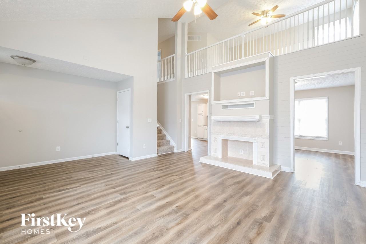 2613 Fernwood Ave - Photo 5 of 15