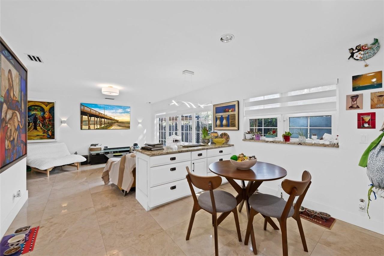 1838 Nw 93rd Ter - Photo 7 of 38