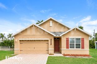 631 Sw 27th Ter - Photo 1 of 1