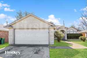 featured image of 671 Honeysuckle Ln