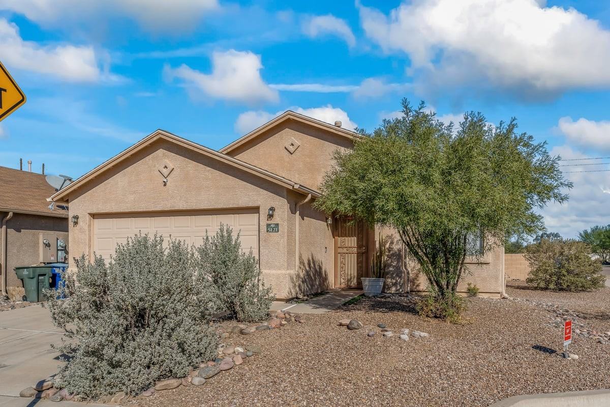 5121 S Lavender Mist Ct - Photo 3 of 30