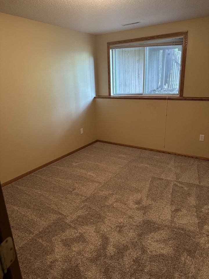 3502 28th St S - Photo 3 of 50