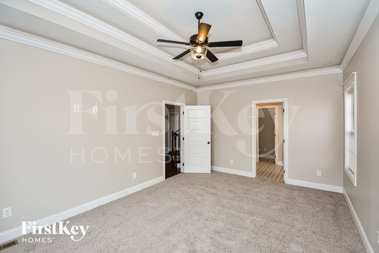 372 Lowline Dr - Photo 7 of 15