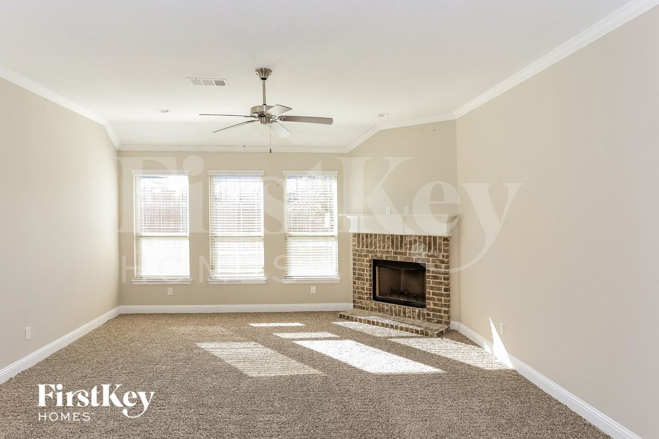 845 San Miguel Trl - Photo 2 of 15