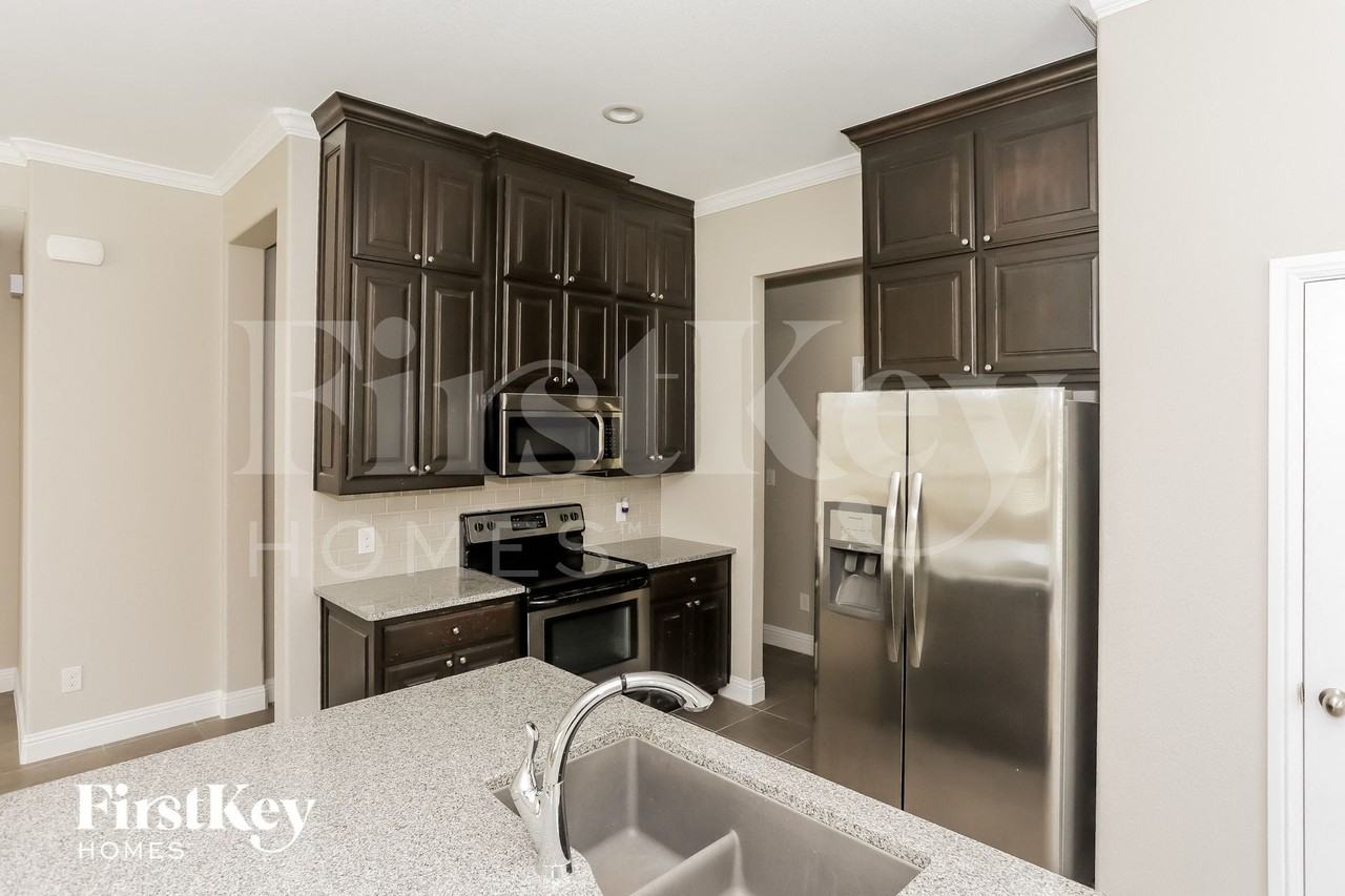 845 San Miguel Trl - Photo 5 of 15