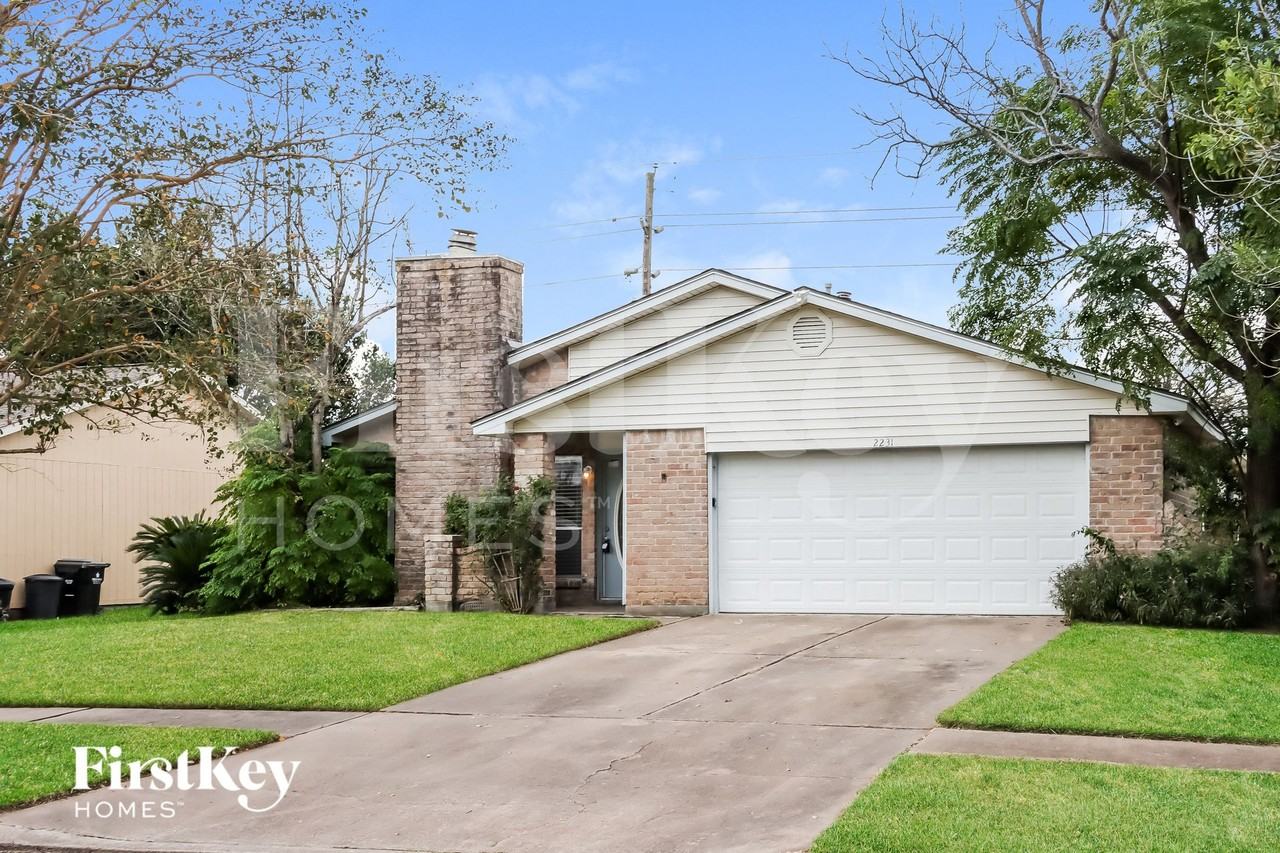 2231 Anthony Hay Ln - Photo 2 of 15