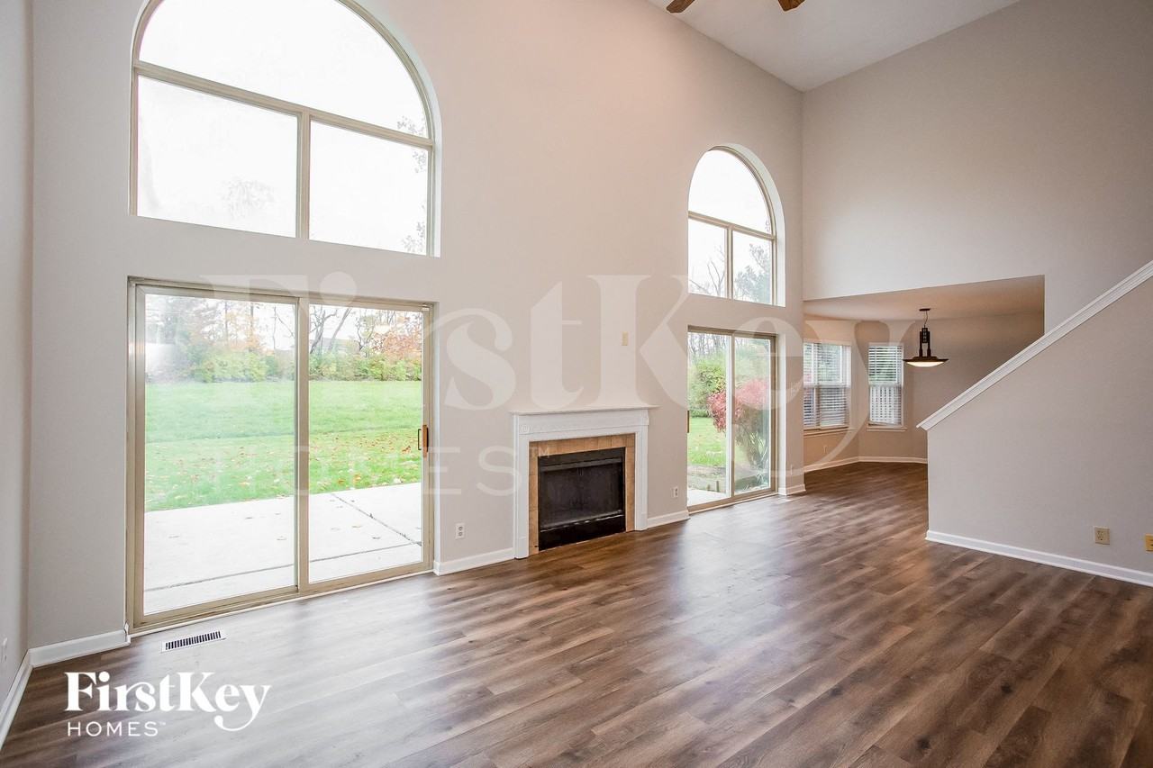 7407 Bancaster Dr - Photo 3 of 15