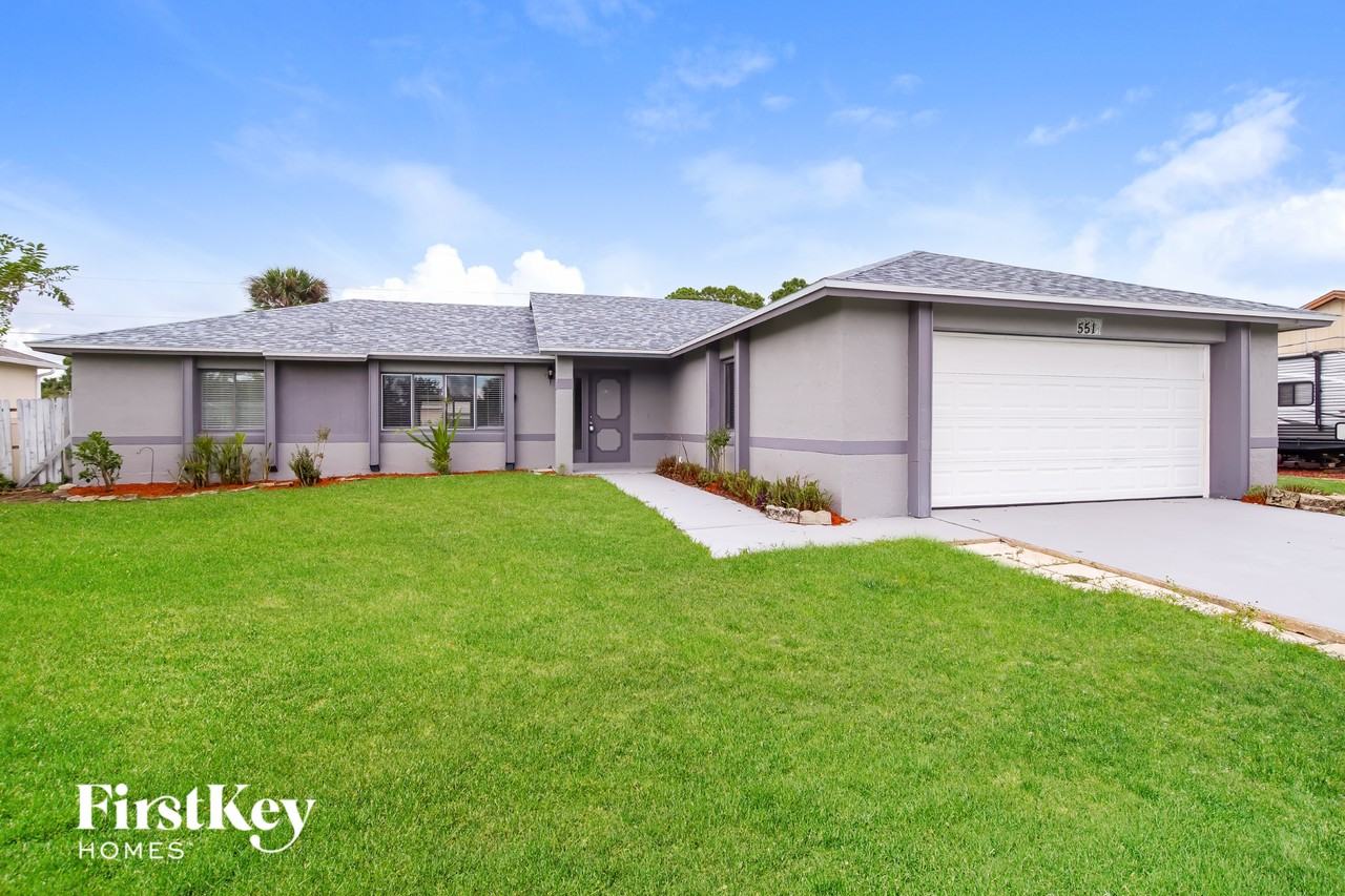 551 Firestone St Ne - Photo 2 of 15