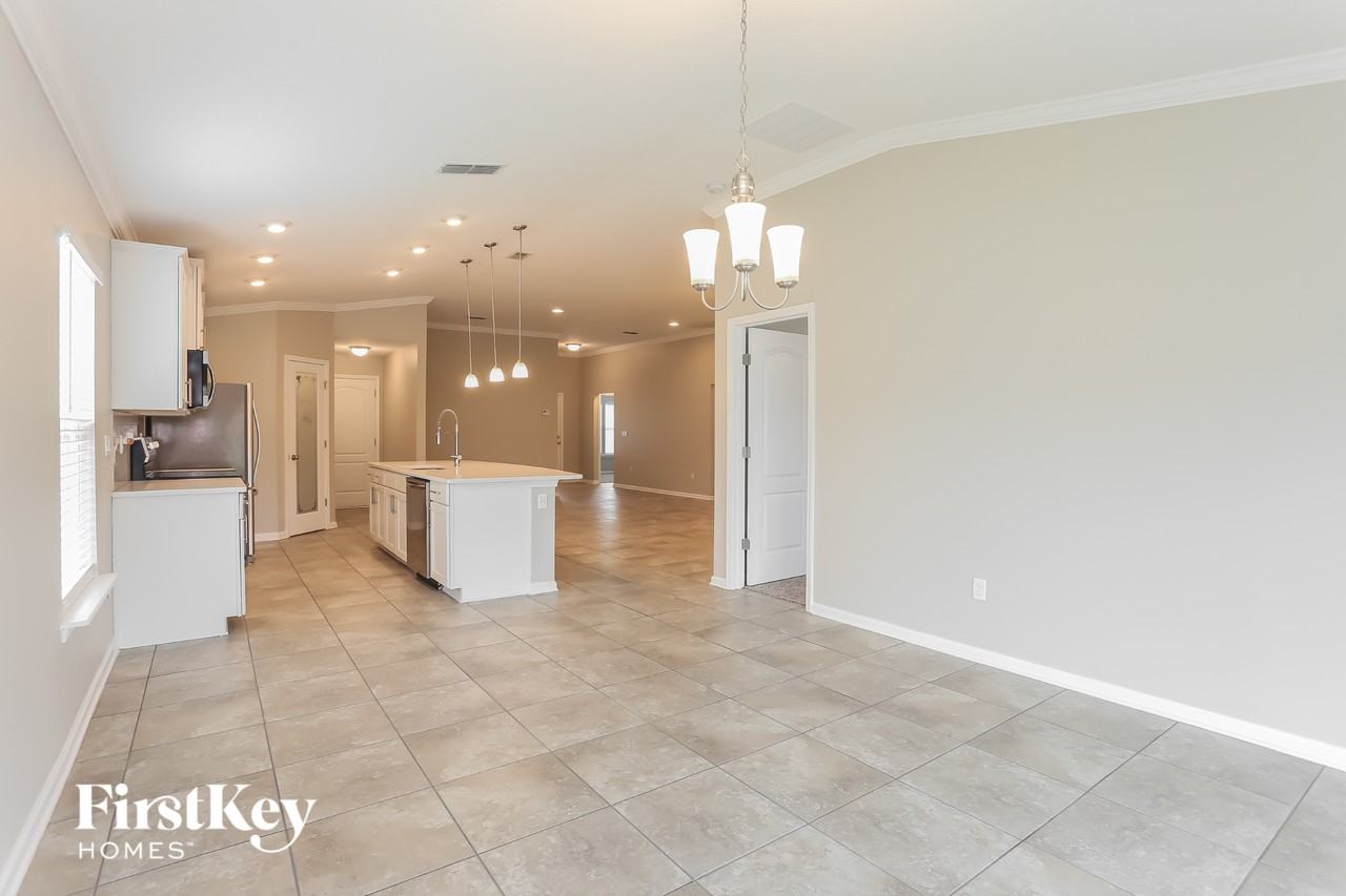 12413 Jovana Rd - Photo 6 of 15