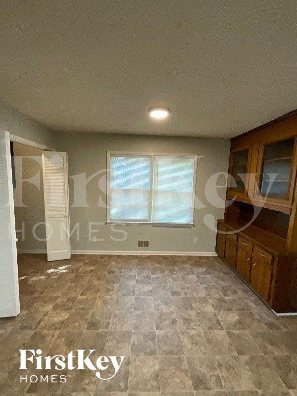 1393 Panola Rd - Photo 4 of 11