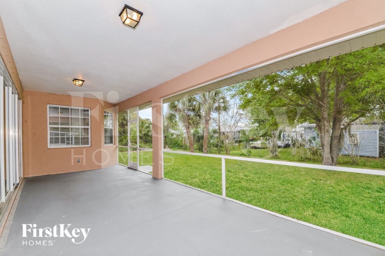 2673 Vizza Ln - Photo 6 of 16