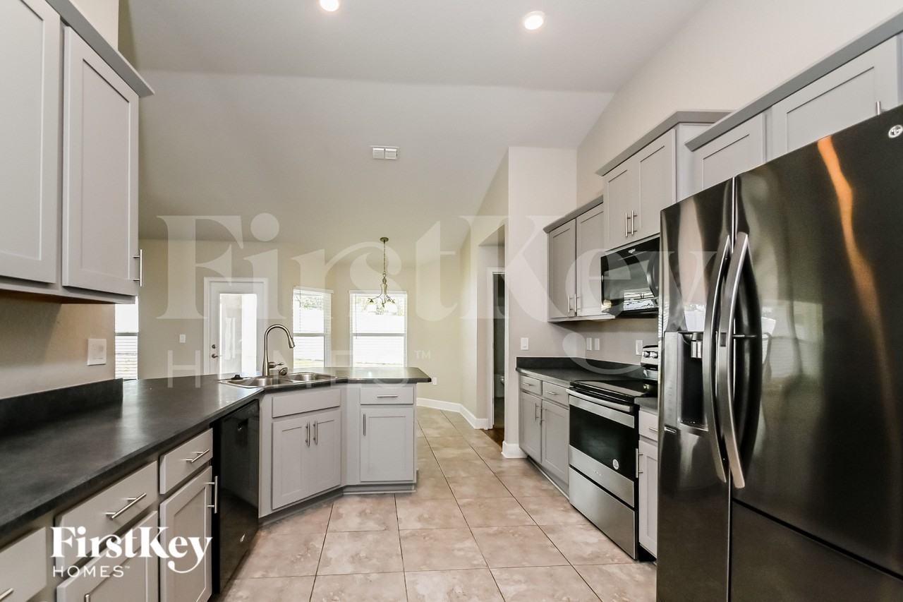 243 Brookshire Dr - Photo 7 of 15