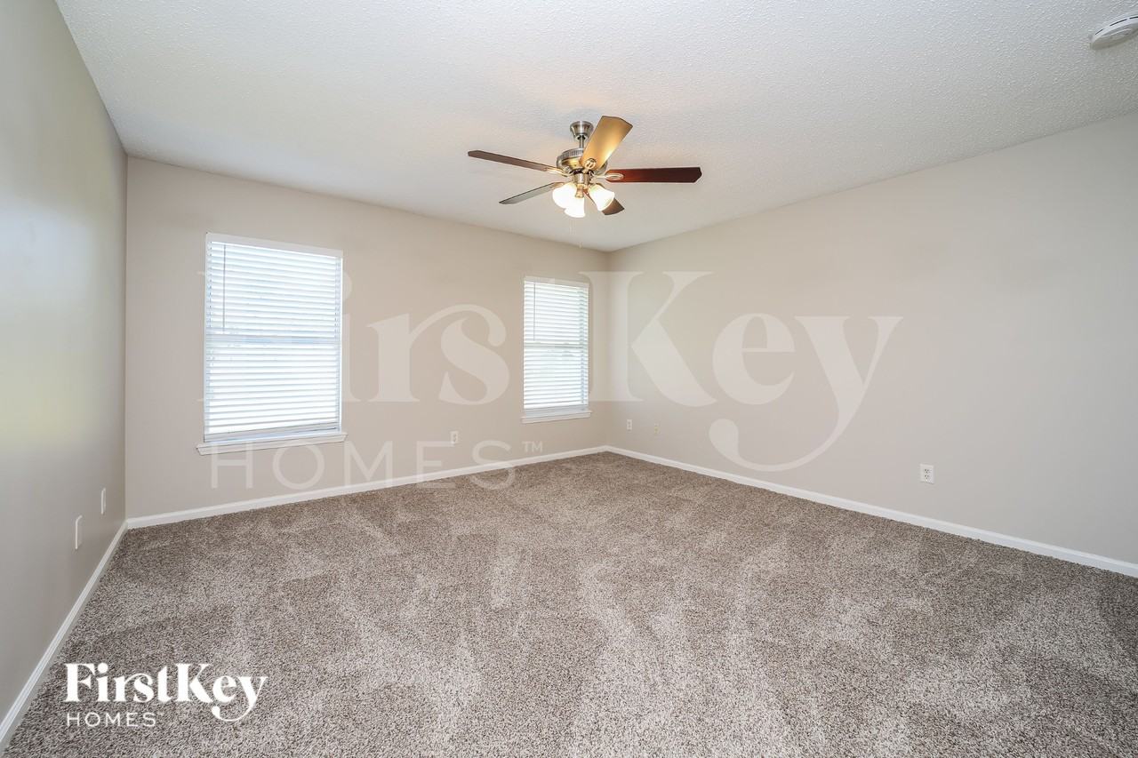 4052 Edgeland Trl - Photo 7 of 16