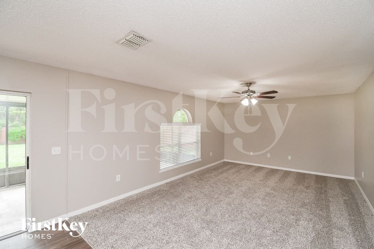 4146 Woodley Creek Rd - Photo 3 of 15