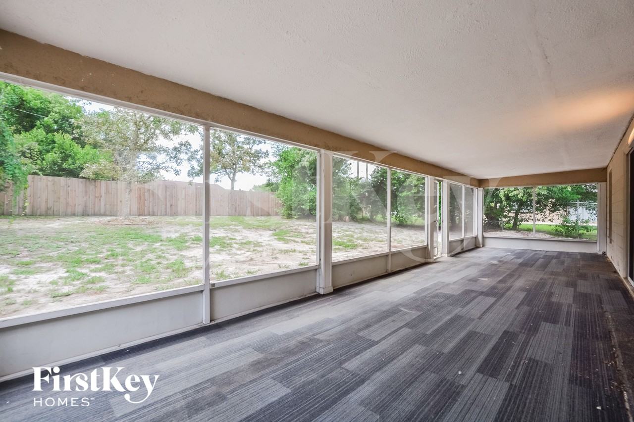 569 N Apache Cir - Photo 7 of 15