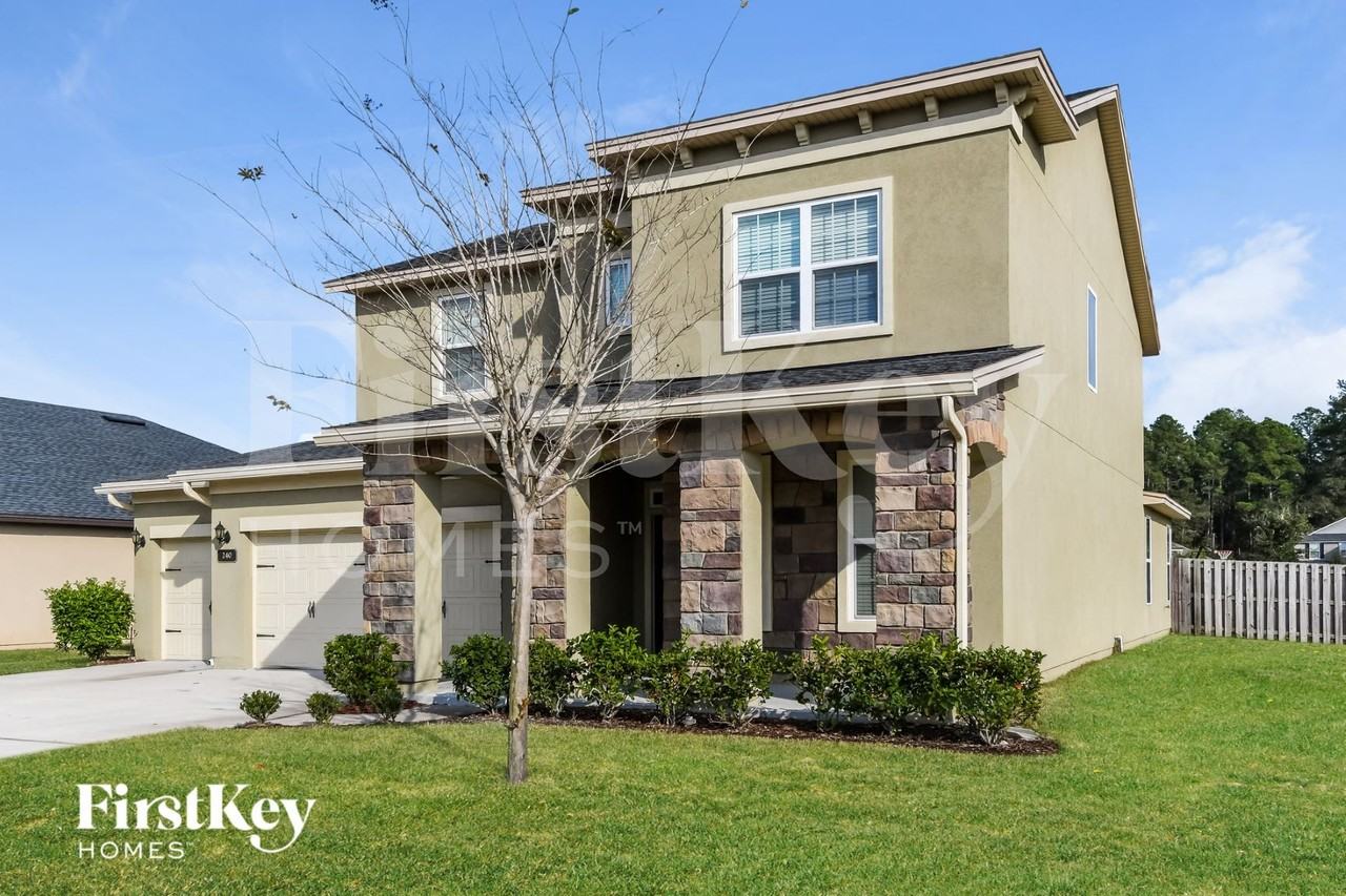 240 Straw Pond Way - Photo 2 of 15