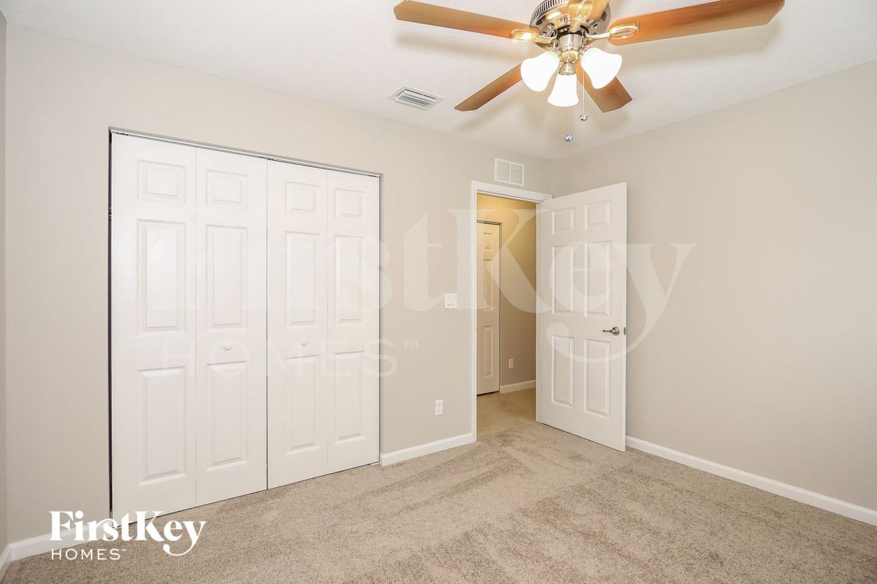 1732 Sw Hilola Ln - Photo 6 of 15