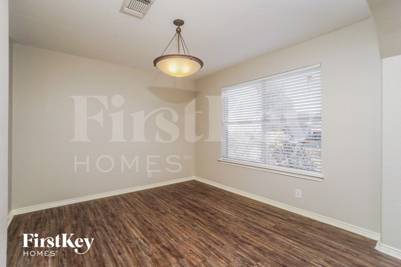 6911 Autumn Vw - Photo 4 of 16