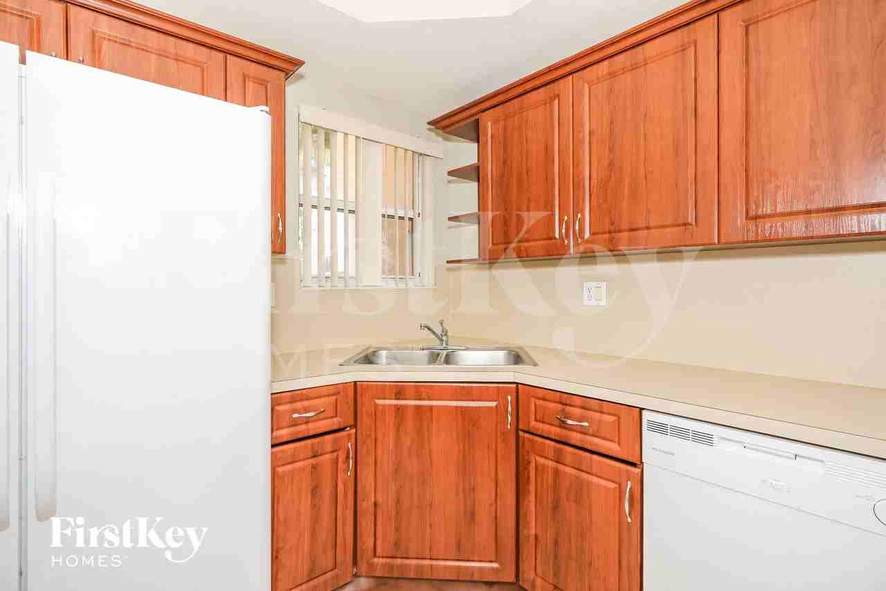 664 Swterrace - Photo 6 of 15