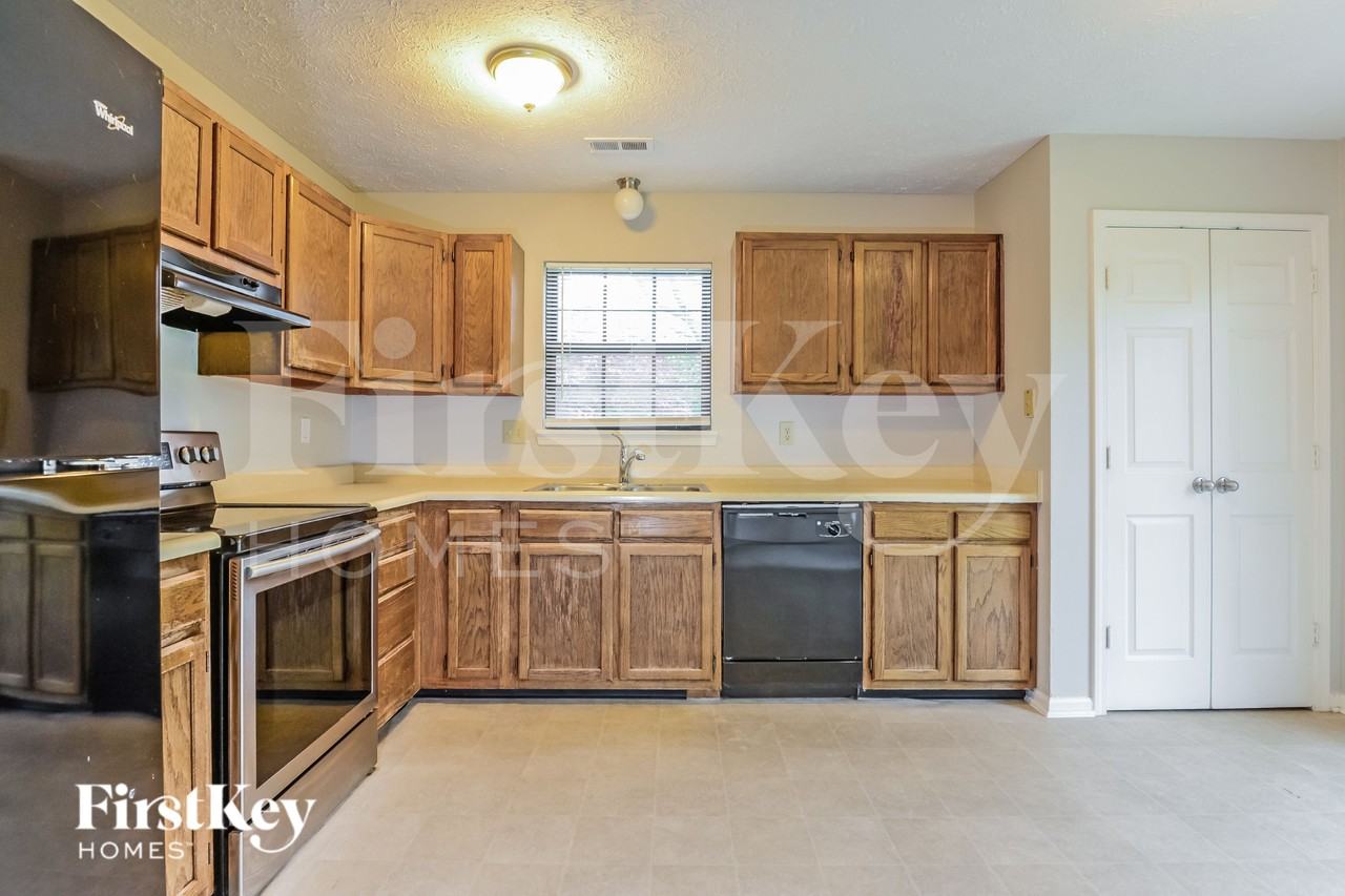 6616 Bridger Ct - Photo 5 of 16