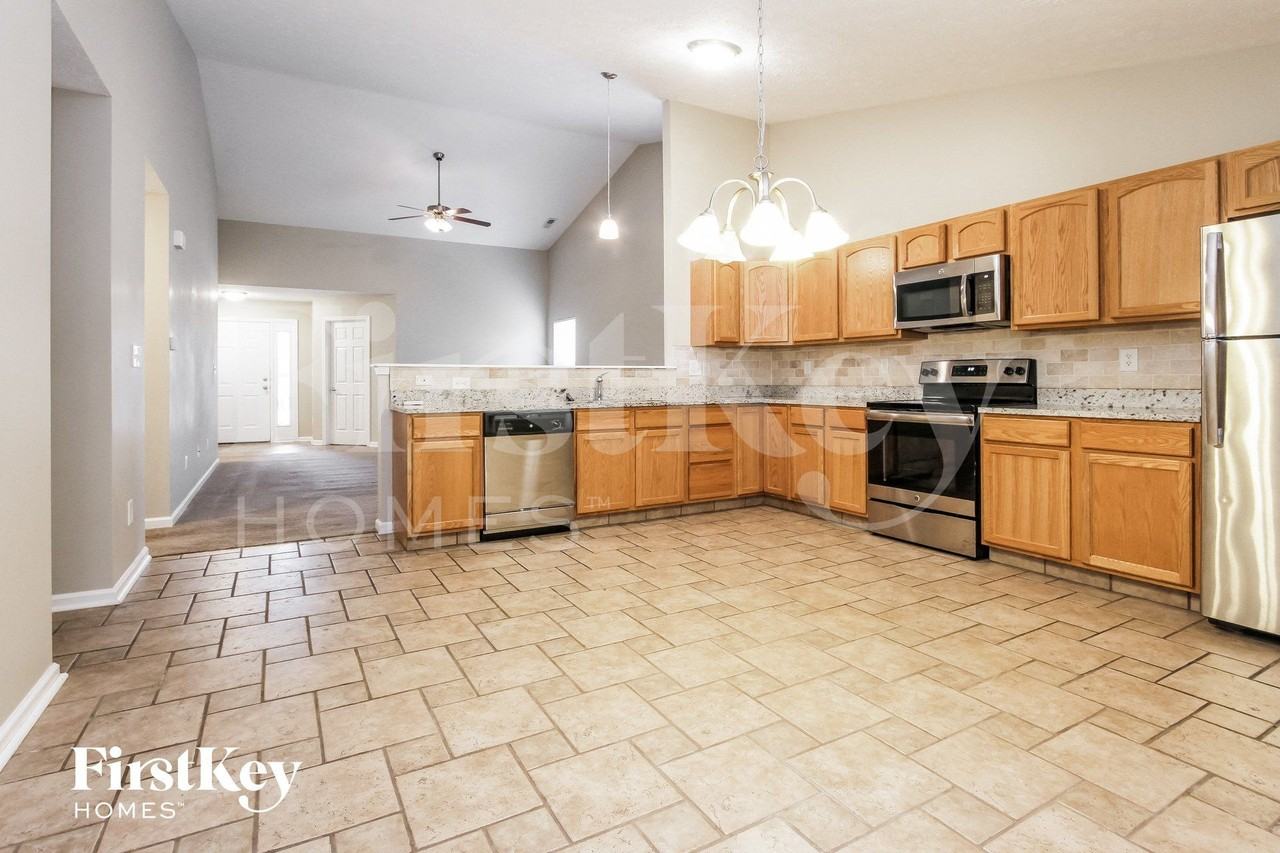 6032 Pennyworth Cir - Photo 6 of 15