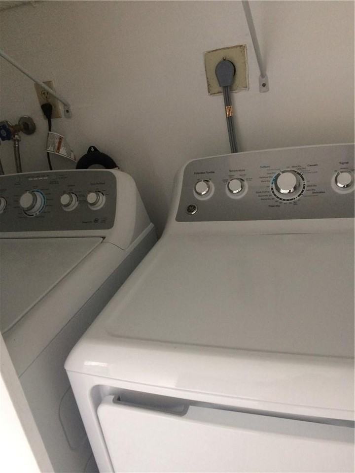 3571 Inverrary Dr #308 - Photo 5 of 9