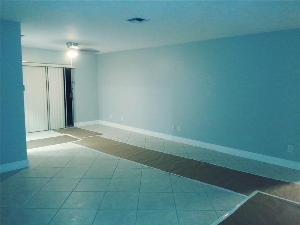 2630 Nw 42nd Ter - Photo 5 of 50