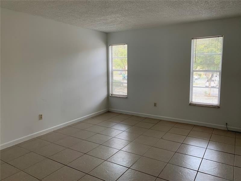 2800 Nw 56th Ave #D203 - Photo 6 of 7