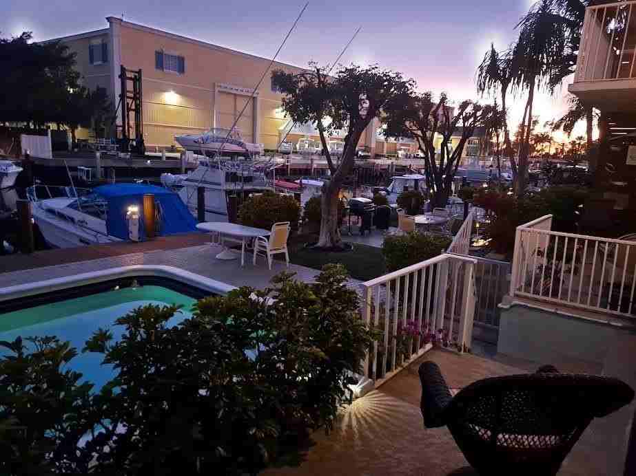 2400 Ne 16th St Apt 109 - Photo 2 of 11