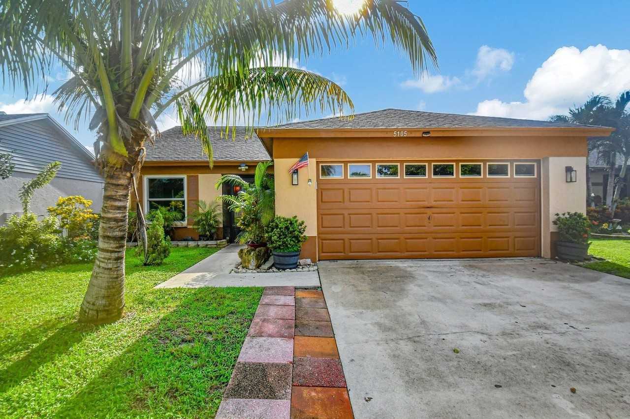 5105 Arbor Glen Cir - Photo 2 of 24