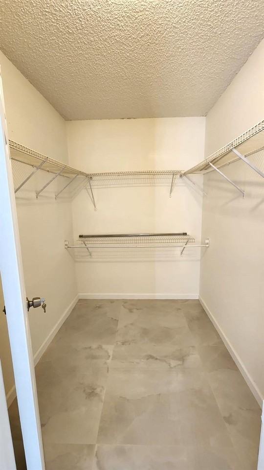 22133 Sw 103rd Ave - Photo 6 of 18