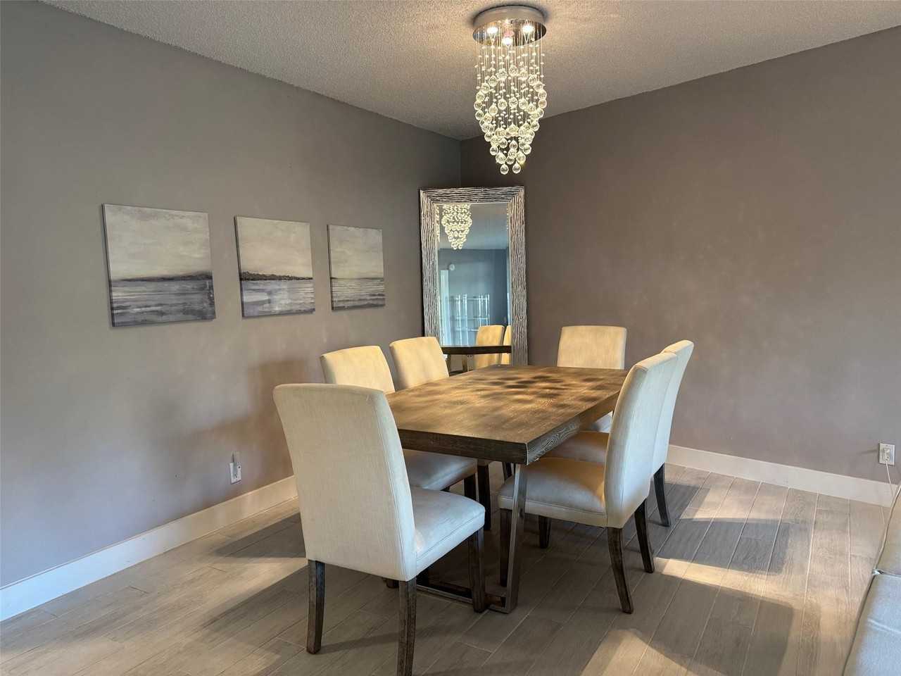 545 Oaks Ln Apt 105 - Photo 6 of 37